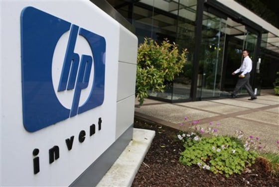 Hewlett Packard Company headquarters in Palo Alto, Calif. Hewlett-Packard is making a bid for data storage provider 3Par, just a week after rival Dell agreed to acquire the company.
